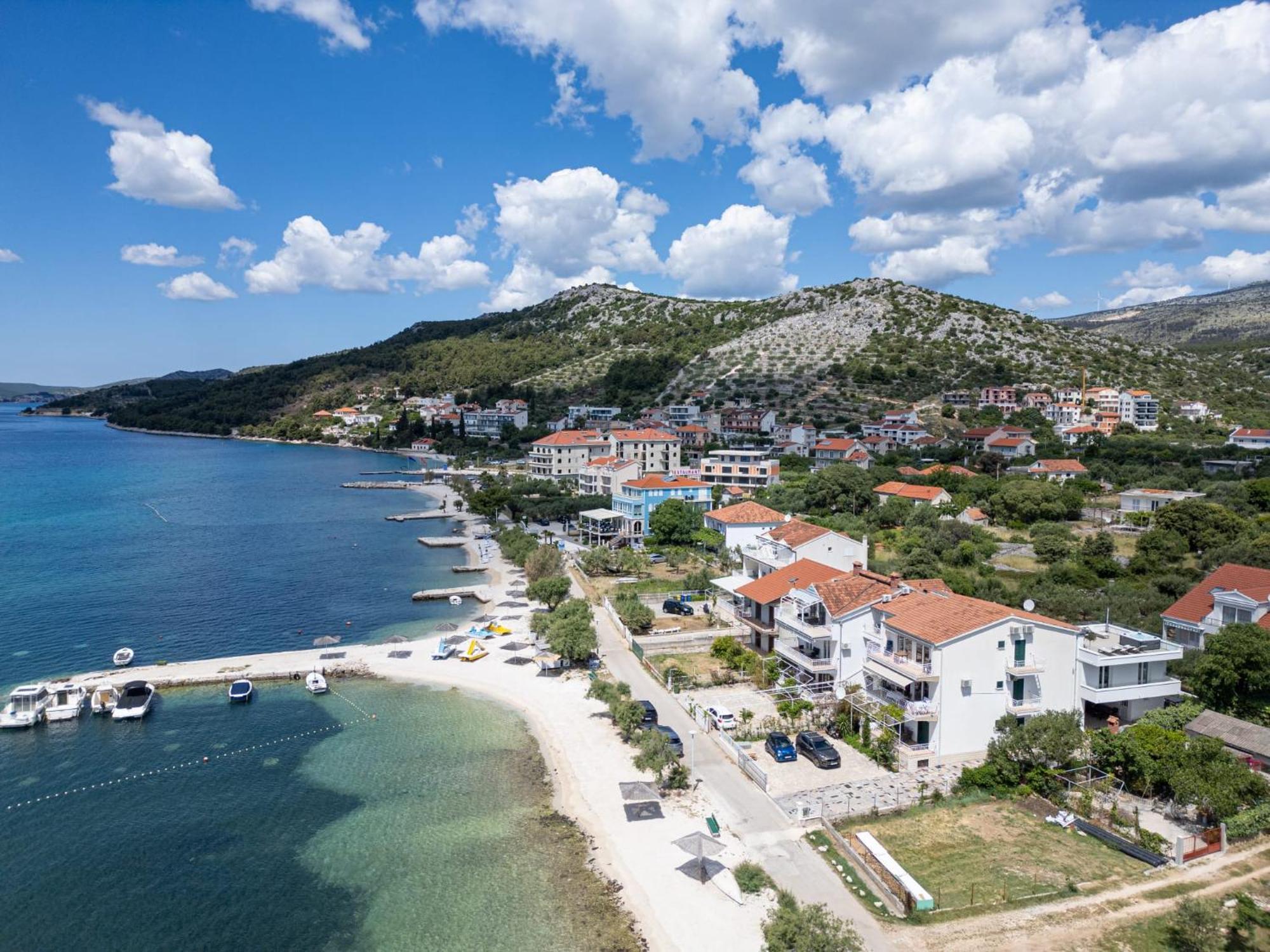 Villa Rozana - Beachfront Wellness Retreat Seget Vranjica Exterior foto